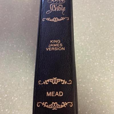 Large Leather Bound King James Bible CLEAN
