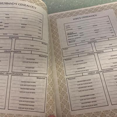 Large Leather Bound King James Bible CLEAN