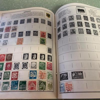 Statesman Deluxe Stamp Collection