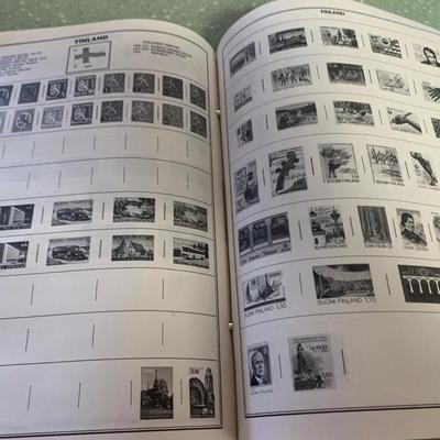 Statesman Deluxe Stamp Collection