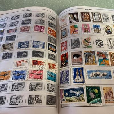 Statesman Deluxe Stamp Collection