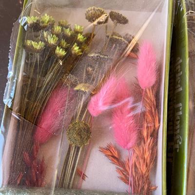 4 Flower arranging kits