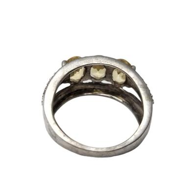 Lot #121D Contemporary Sterling Silver Ring set with Lemon Quartz - size 7