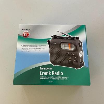 Emergency Crank Radio