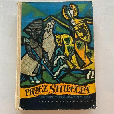 Pair of Books: Przez Stulecia
