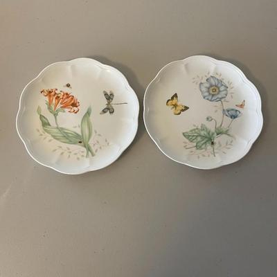Pair of Lenox Decorative Plates