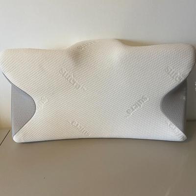Contour Memory Foam Pillow by Sutera