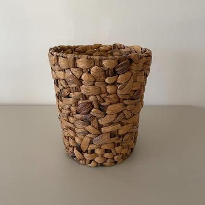 Wicker Bucket