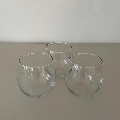 Set of 5 Wine Glasses