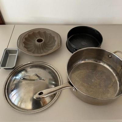 Cookware / Bakerware / Pans