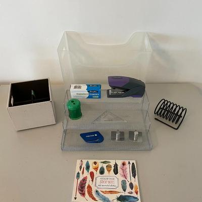 Miscellaneous Desk / Office Items