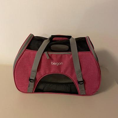 Pet Carrier - New - Bergan