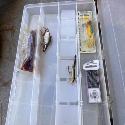 Miscellaneous fishing tackle lot