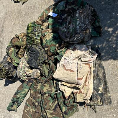 Large lot of Vintage Military and hunting Camo