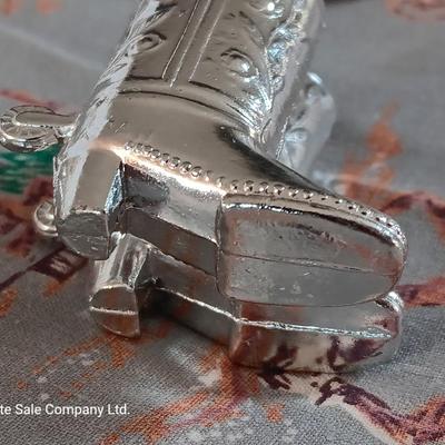 Souvenir salt & pepper boots with toothpick boot and wild west fabric