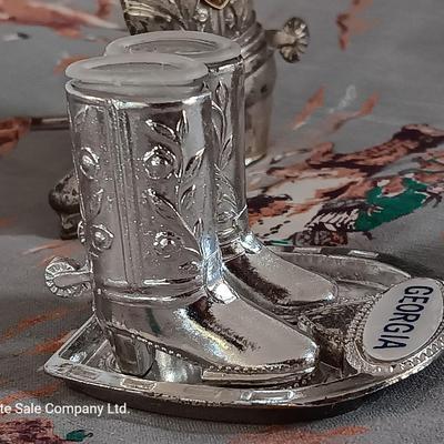 Souvenir salt & pepper boots with toothpick boot and wild west fabric