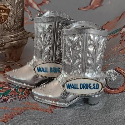 Souvenir salt & pepper boots with toothpick boot and wild west fabric