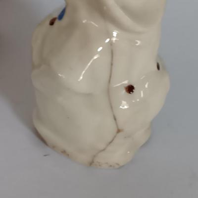 Vintage pig salt & pepper - Estes Park Salt & pepper shakers an owl shaker with small souvenir crock