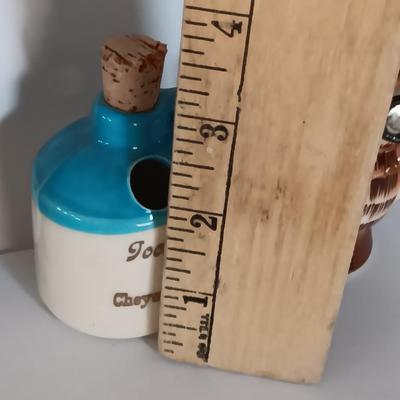 Vintage pig salt & pepper - Estes Park Salt & pepper shakers an owl shaker with small souvenir crock