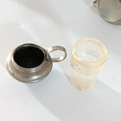 Unique lamp globe salt & pepper shakers and two small lantern shakers
