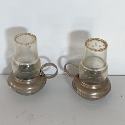 Unique lamp globe salt & pepper shakers and two small lantern shakers