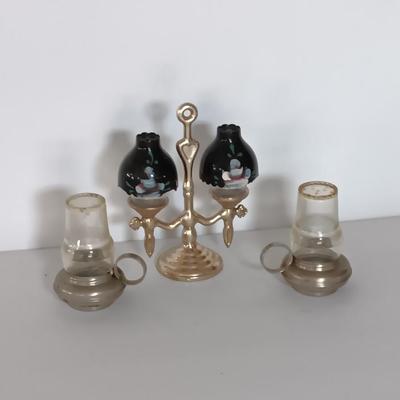 Unique lamp globe salt & pepper shakers and two small lantern shakers