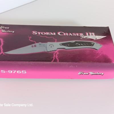 Two new pocketknives Storm Chaser III Frost cutlery and Bandit II NIB ðŸŽ…
