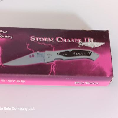 Two new pocketknives Storm Chaser III Frost cutlery and Bandit II NIB ðŸŽ…