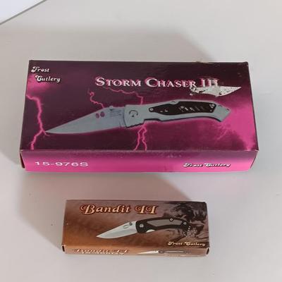Two new pocketknives Storm Chaser III Frost cutlery and Bandit II NIB ðŸŽ…