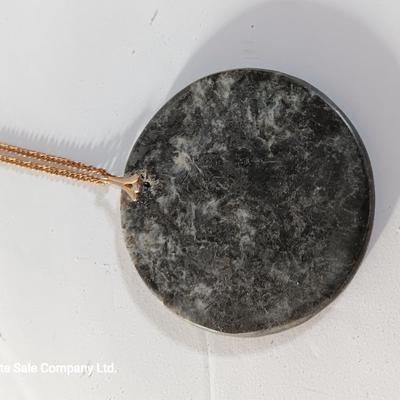 Beautiful raw Stone pennants with chains and stone earrings