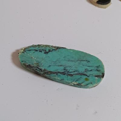 Stones for jewelry making some already shaped others are raw stones minerals rock collection
