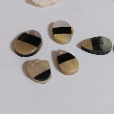 Stones for jewelry making some already shaped others are raw stones minerals rock collection