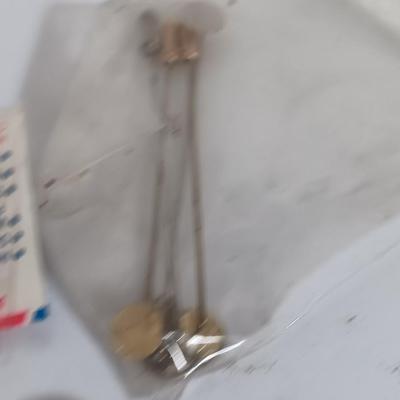 Jewelry making hardware - chains, clasps, pendent mounts and more