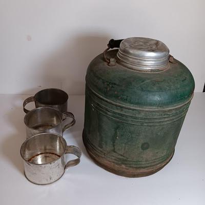 Vintage 1950's Thermic Insulated Metal Jug w/ Handle Porcelain and aluminum mugs