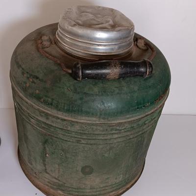 Vintage 1950's Thermic Insulated Metal Jug w/ Handle Porcelain and aluminum mugs
