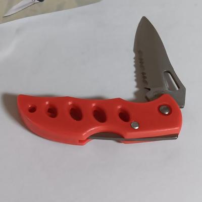 Three pocketknives The Maltese and two frost cutlery knives