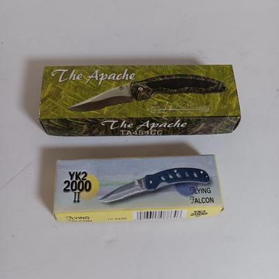 Two brand new pocketknives - The Apache and YK2 2000 II New in boxes