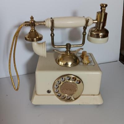 Vintage Audition Telephone radio with Serling & Noble wall clock