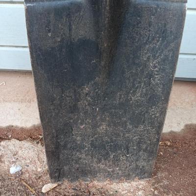 Yard and Garden Farm tools - Shovel - hoe - rake