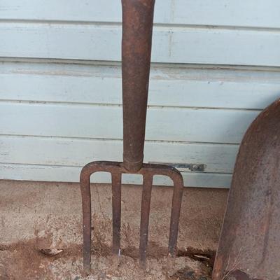 Yard and Garden farm tools - scoop shovel - potato fork - antique garden harrow