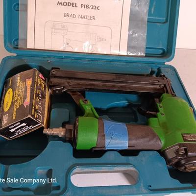 Central pneumatic contractor series Brad nailer in case