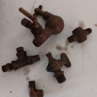Very neat old Antique Brass SCHEBLER Model "L" BRASS CARBURETOR PAT. 1907 with brass fittings