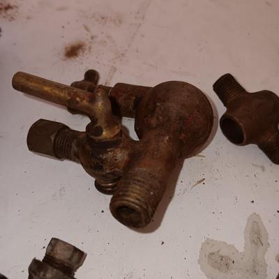 Very neat old Antique Brass SCHEBLER Model "L" BRASS CARBURETOR PAT. 1907 with brass fittings