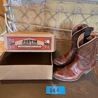 Vintage Justin Boots