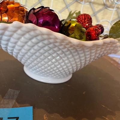 Westmoreland English Hobnail Milk Glass w/ fruits