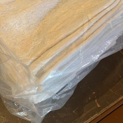 2 Bags of towels