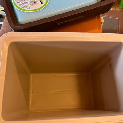 2 Coolers