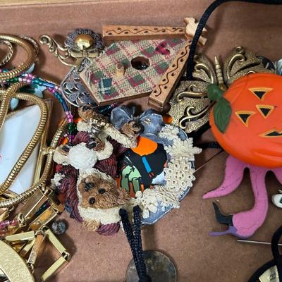 Costume Jewelry Lot - Estate Fresh - All Seen in Photos