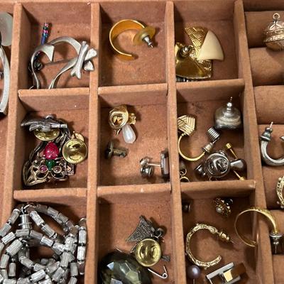 Costume Jewelry Lot - Estate Fresh - All Seen in Photos
