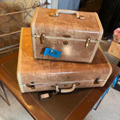 Vintage Samsonite 2 piece luggage set